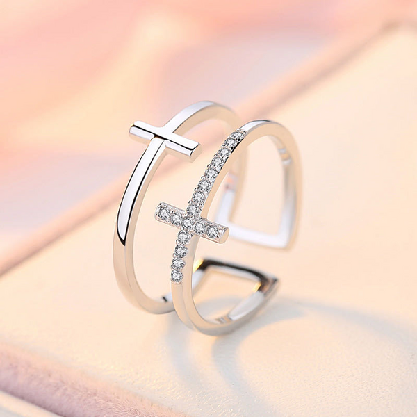 Double Cross Adjustable Ring