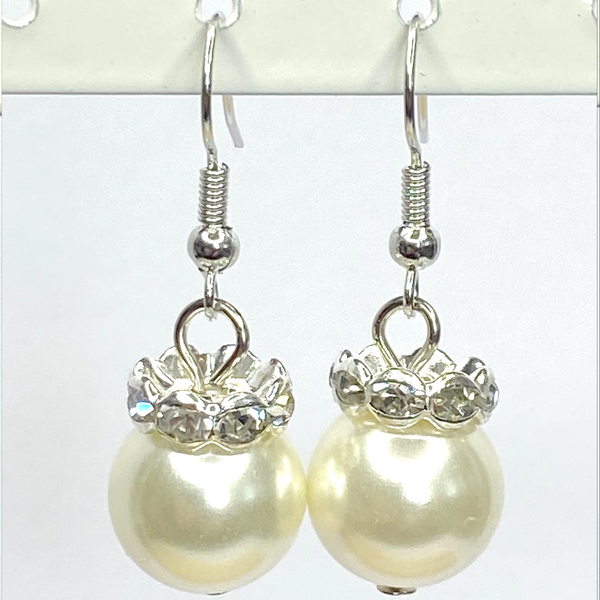 Glass Pearl Beads Dangle Earrings For Evening Wear